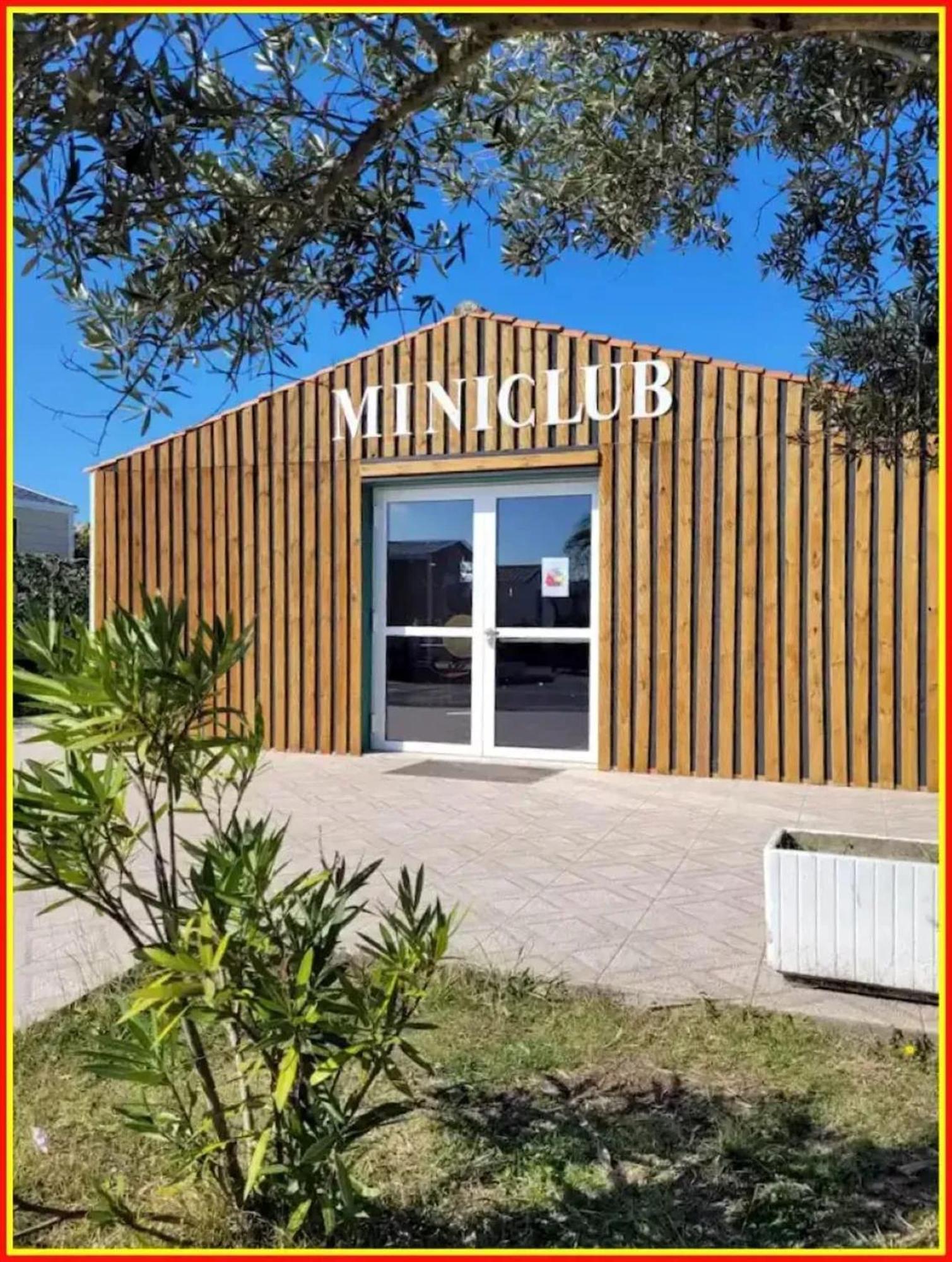 Bungalow De 2 Chambres Avec Piscine Partagee Sauna Et Terrasse A Saint Denis D'Oleron A 1 Km De La Plage Exterior photo