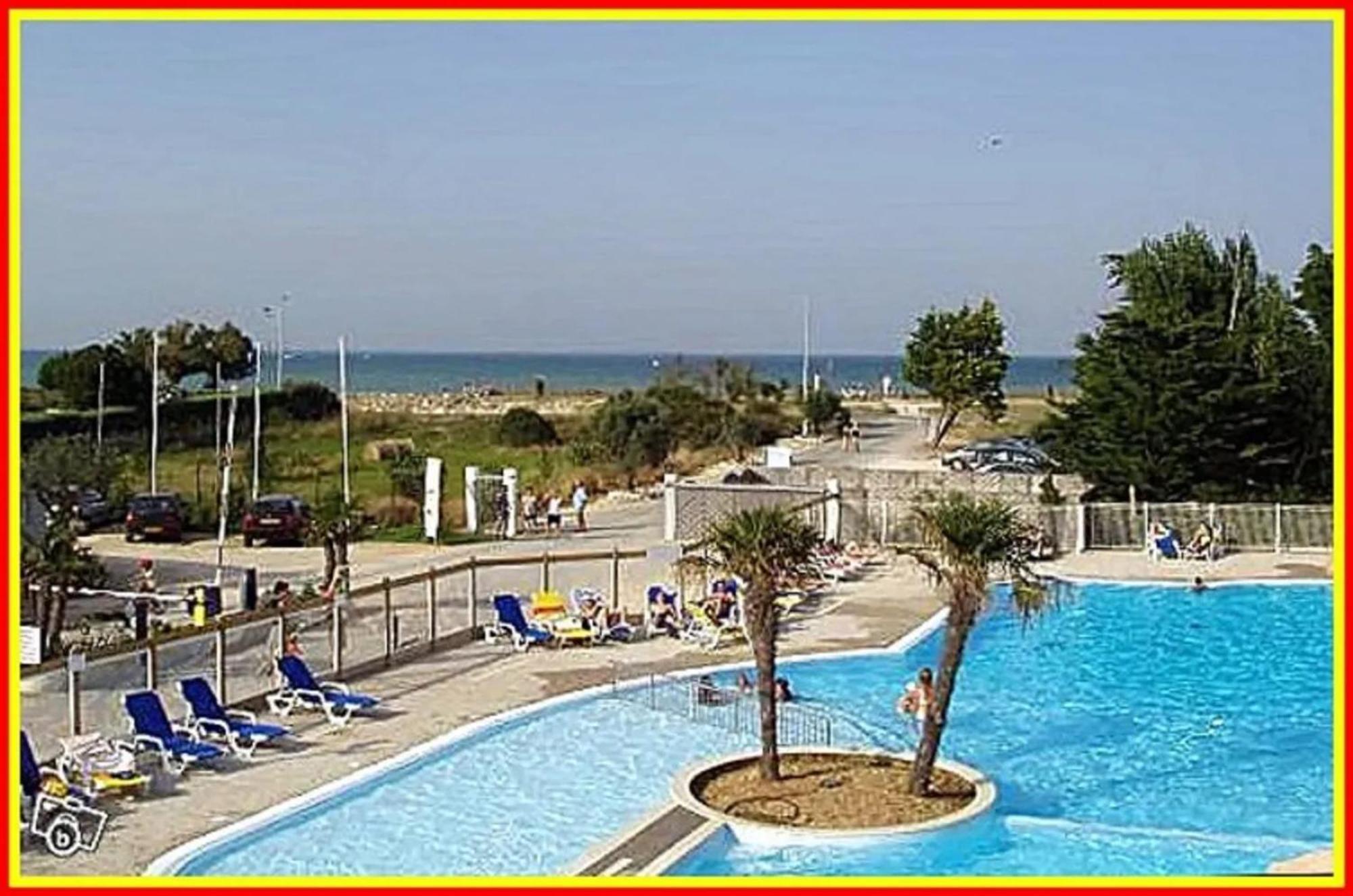 Bungalow De 2 Chambres Avec Piscine Partagee Sauna Et Terrasse A Saint Denis D'Oleron A 1 Km De La Plage Exterior photo